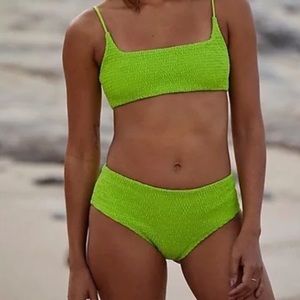 NWT Free People x Aila Blue Bambi Bikini Bottoms in Fingerlime Size XS Z537-33